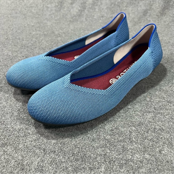 Stylish Blue Women's Flats - Picture 1 of 7